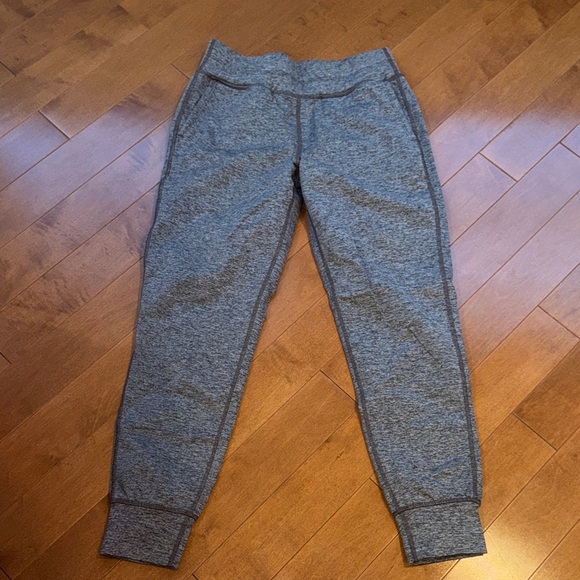 Zella Pants - ❤️❤️Zella size XS grey leggings- accepting all offers!!!!!❤️❤️